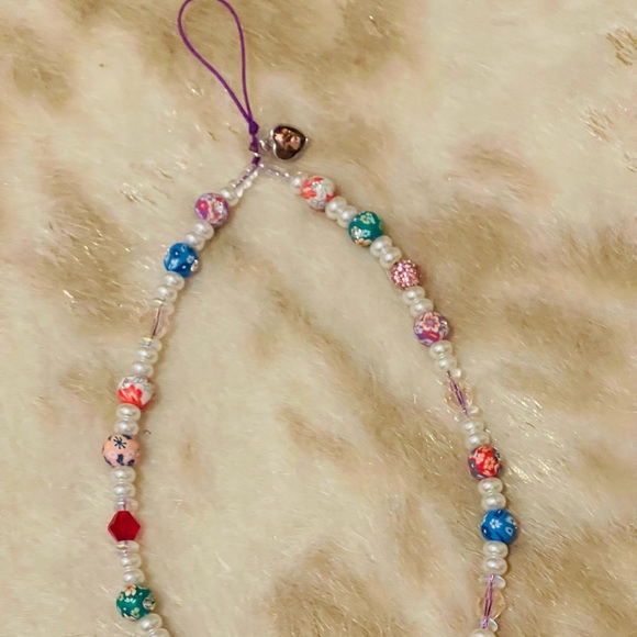 Phone String! Pearl & Bling!💕💎 - Picture 4 of 9